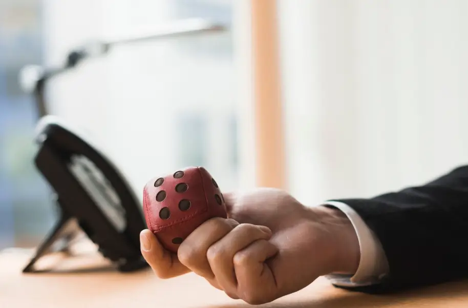 Developing Mental Strength for Long-Term Poker Success